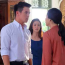 Kết hôn 8 năm anh mới cho vợ con về thăm quê ngoại. Về đến nhà vợ thấy bố mẹ vợ vẫn ở căn nhà cũ rích anh nhìn kh::in::h b::ỉ ra mặt. Anh rút 500 ngàn trong ví ra bảo vợ đưa bố mẹ đ:::ẻ. Chị đẩy tay anh ra khẽ nói: “Anh giữ lại mà dùng, em vừa cho bố mẹ 2 tỷ chuẩn bị xây nhà mới rồi!”. Anh…
