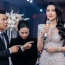 Ngày nào chồng cũng đòi tăng ca ở lại công ty, lại còn tháo nhẫn cưới cất túi, tôi âm thầm theo dõi thì biết anh nuôi bé ba ở ngoài