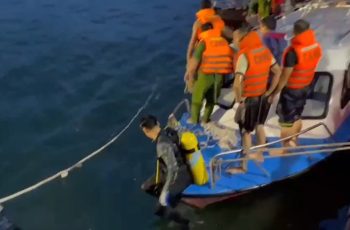 Mức bảo hiểm vụ lật tàu ở Hạ Long Mức bảo hiểm vụ lật tàu ở Hạ Long