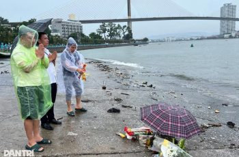 Vụ lật tàu ở Hạ Long: Lời hẹn dang dở của người bố mặc áo phao cứu con