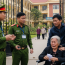 Tôi năm nay đã gần 60t, đã có 3 tỷ tiết kiệm định để lúc ma chay nhưng các con đều nằng nặc đòi đưa hết tiền mới cho về ở cùng