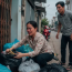 Tôi mở ra toàn là “rau dính đất, gà dính phân”, hôm đó tôi nhìn chẳng buồn dọn nên gọi vợ về thì mới tá hỏa ra