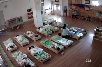 Không ngờ cảnh tượng này lại xảy ra trong giờ ngủ trưa ở trường mẫu giáo Không ngờ cảnh tượng này lại xảy ra trong giờ ngủ trưa ở trường mẫu giáo