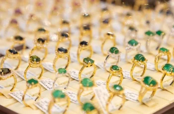 Giá vàng hôm nay 25/11: Bật tăng trở lại, vượt 4.100 USD/ounce Giá vàng hôm nay 25/11: Bật tăng trở lại, vượt 4.100 USD/ounce