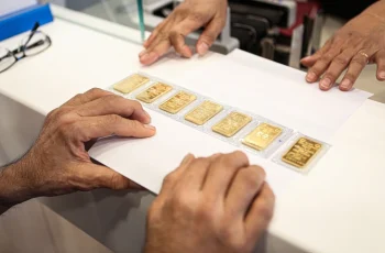 Ngày cuối cùng của năm 2025, giá vàng miếng SJC giảm thêm 1,4 triệu đồng/lượng