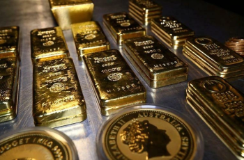 Giá vàng hôm nay (6-1): Tăng “dựng đứng”