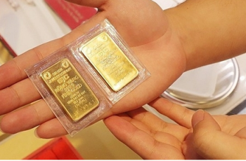 Chuyên gia dự báo đáy giá vàng và thời điểm đảo chiều