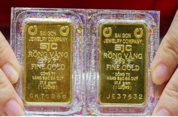 Giá vàng SJC vọt tăng, ngân hàng dự báo mốc “điên rồ” bất chấp cú sập lịch sử!